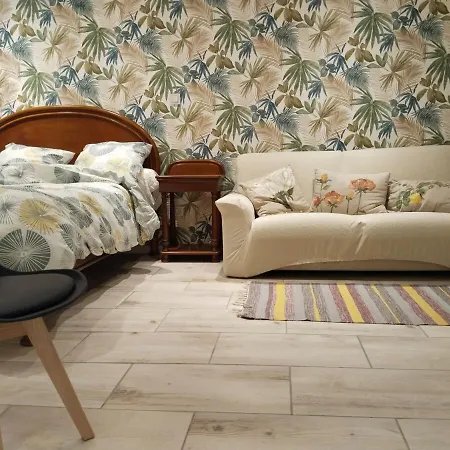 בית נופש Maisonette מונטובן