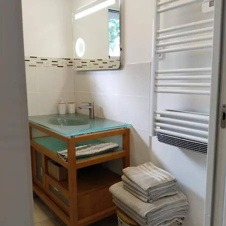 Maisonette * 몽토방